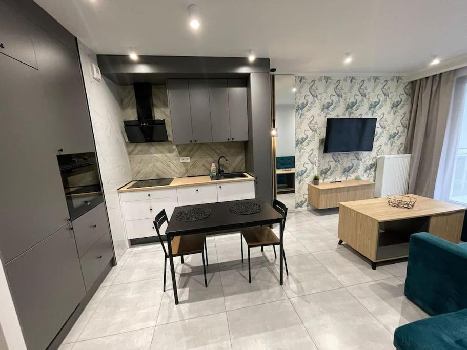 ורשה Forum Wola Fine Apartment מראה חיצוני תמונה